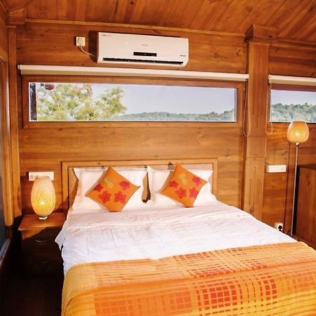 Munroe Eco Camp Hotel Mundrothuruth ภายนอก รูปภาพ