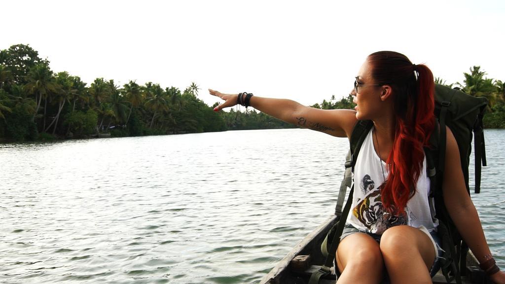 Munroe Eco Camp Hotel Mundrothuruth ภายนอก รูปภาพ